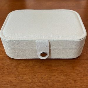 Non-branded Travel Jewelry Case